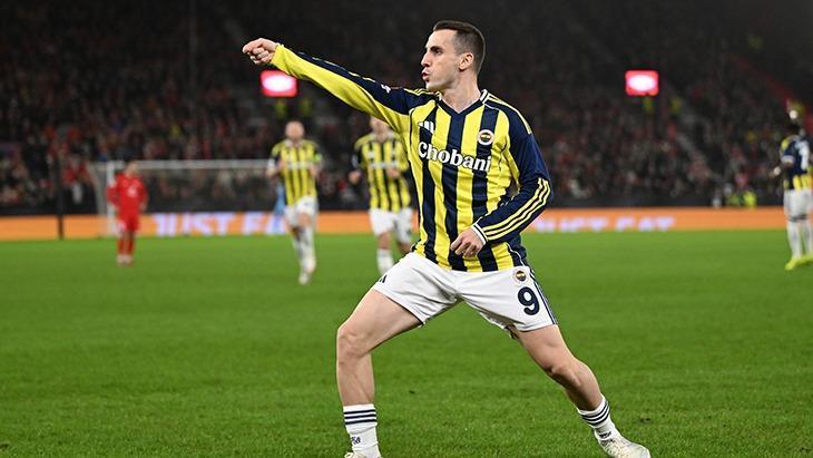 Kerem Aktürkoğlu tarihe geçti! Fenerbahçe'de 18 yıl sonra bir ilk