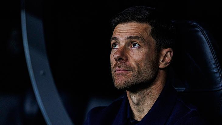 Real Madrid'de Xabi Alonso'nun yerine Raul sesleri!