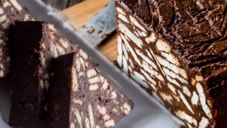 15 dakikada hazır! En iyisi 1 gece dolapta bekletmek: Mozaik pastanın lezzet sırrı böyleymiş