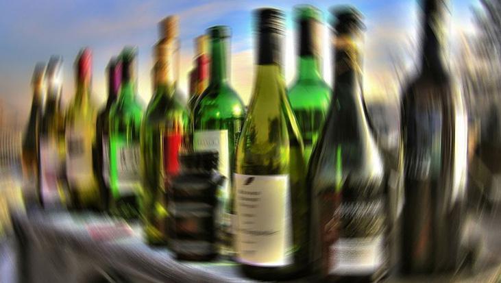 Yılbaşına sayılı günler kala uzmanından 'sahte içki' uyarısı!