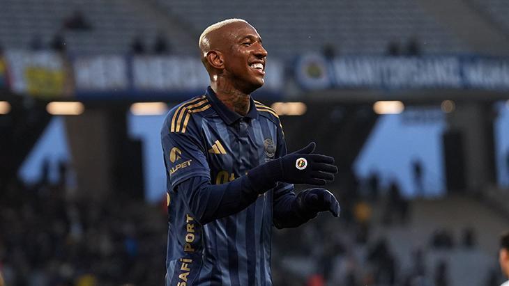 Fenerbahçe'de Anderson Talisca'ya Brezilya'ya dönüş sorusu!