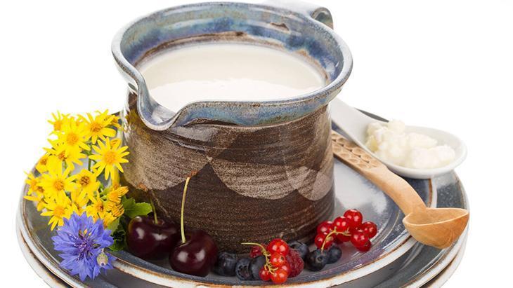 Bir yudumu yaşlanmayı tersine çeviriyor! İltihabı anında kurutuyor