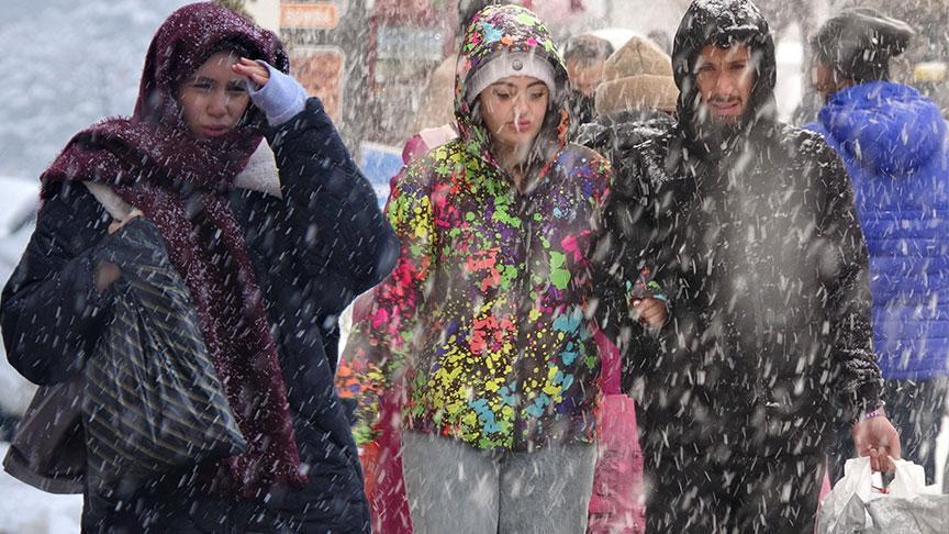 Son dakika... Meteoroloji haritayı değiştirdi! 33 kentte yoğun kar alarmı: İstanbul, Ankara ve Bolu…