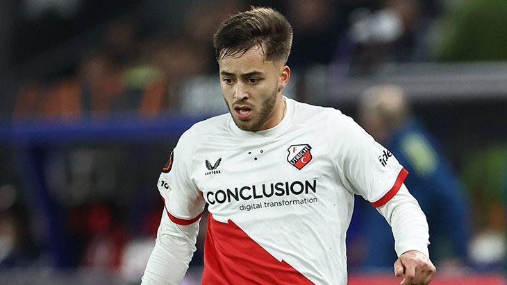 Fenerbahçe'de sürpriz sol bek transferi! Oyuncuyla el sıkışıldı