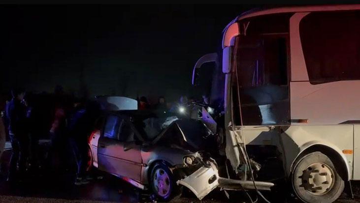Balıkesir’de facia gibi kaza! İşçi servisi ile otomobil çarpıştı: Alkol detayı ortaya çıktı
