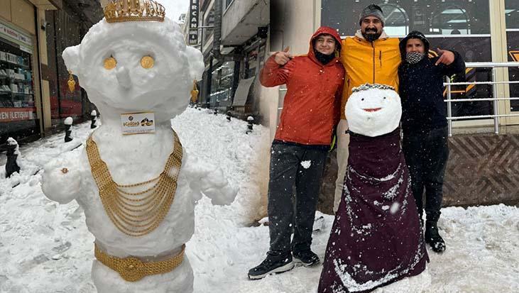 Yurtta kar manzaraları! Esnaf müşteri bulamayınca kardan adamları 'müşteri' yaptı
