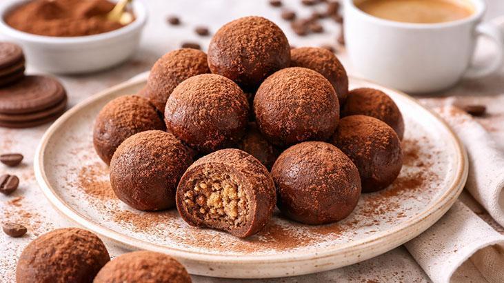 Karıştır, yuvarla, bitir! Tiramisu tadında nefis atom tatlı tarifi: 10 dakikada hazır