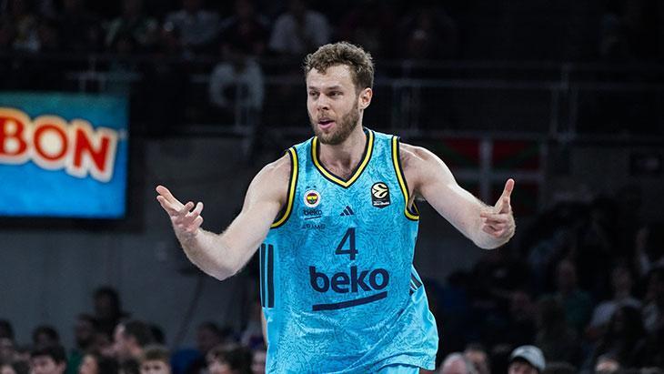 Fenerbahçe Beko son çeyrekte açıldı, deplasmanda Baskonia'yı mağlup etti!