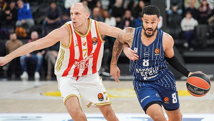 Anadolu Efes kendi evinde Kızılyıldız'a farklı mağlup oldu