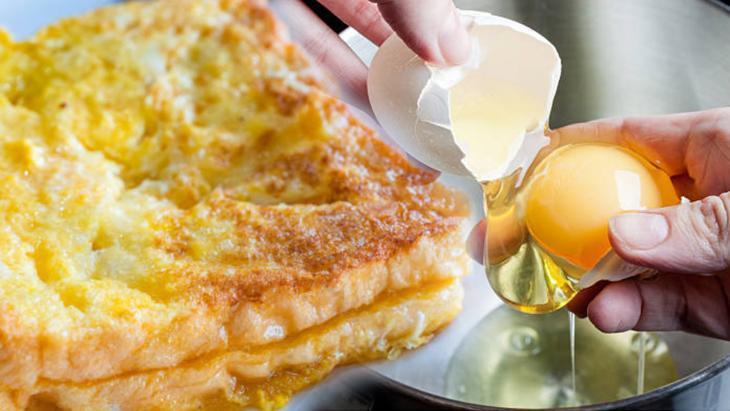 Kızartma yağı yok! Yumurtalı ekmeği böyle yapınca tadına doyulmuyor