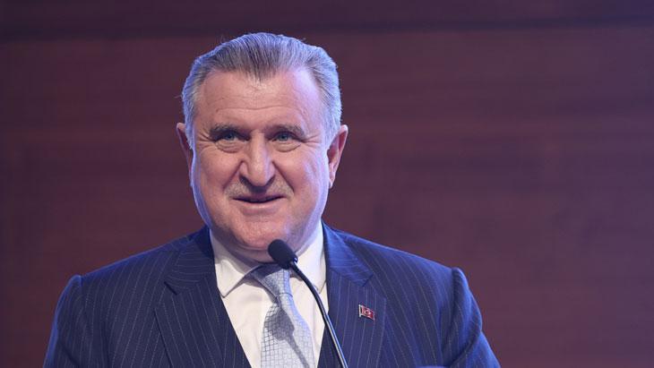 Gençlik ve Spor Bakanlığından “Yapay Zeka” hamlesi! Bakan bak “genç2030” projesini tanıttı: 2030’a kadar 100 bin yapay zeka girişimcisi yetiştireceğiz”