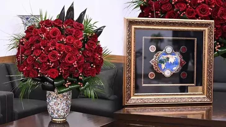 MHP lideri Bahçeli, Cumhurbaşkanı Erdoğan'ın doğum gününe özel 72 gül gönderdi