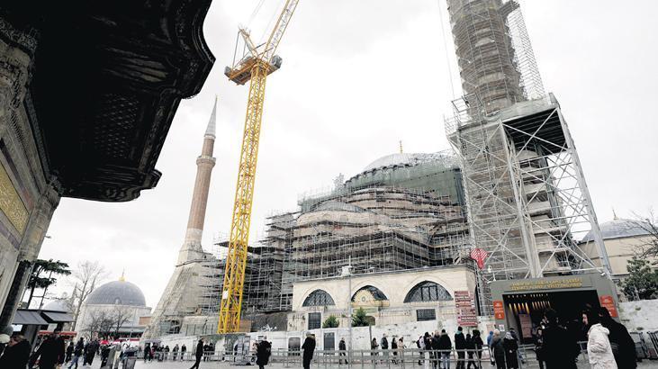 Ayasofya altında 1600 yıllık tarih gün yüzüne çıkarıldı! Yedi gizemli tünel keşfi