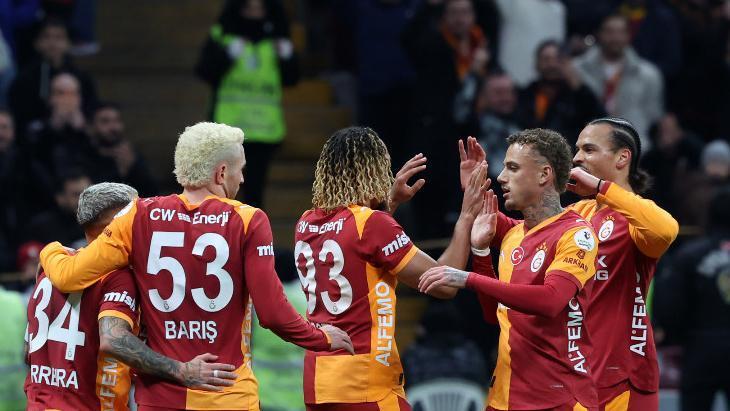 SON DAKİKA | Galatasaray 3 puanı 3 golle aldı! Sarı-kırmızılılar evinde hata yapmadı