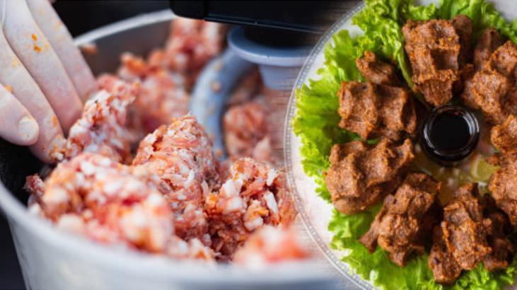 Robottan geçirip şekil verin! Çiğ köfte yoğurmakla uğraşmaya son: 10 dakikada hazır