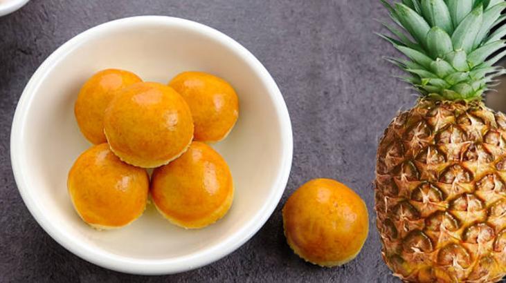 Isırınca dolgusu taşıyor! Kurabiyenin içine ananası top yapıp koyun: Rengi altın gibi