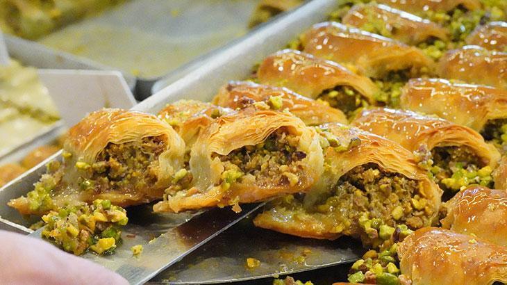 Baklavada büyük oyun: Dışarıdan anlaşılması çok zor