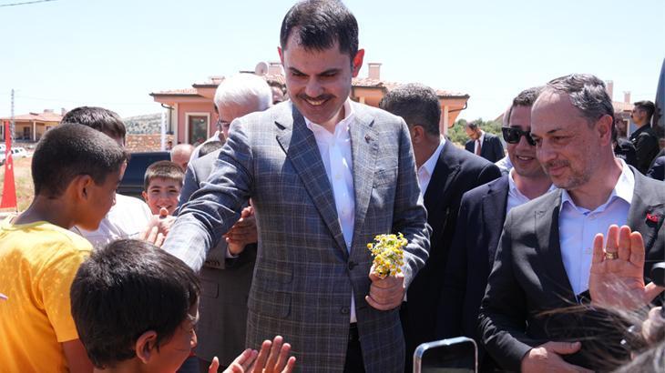 Bakan Kurum'dan milli maç öncesi Zey Köyü'nden anlamlı paylaşım