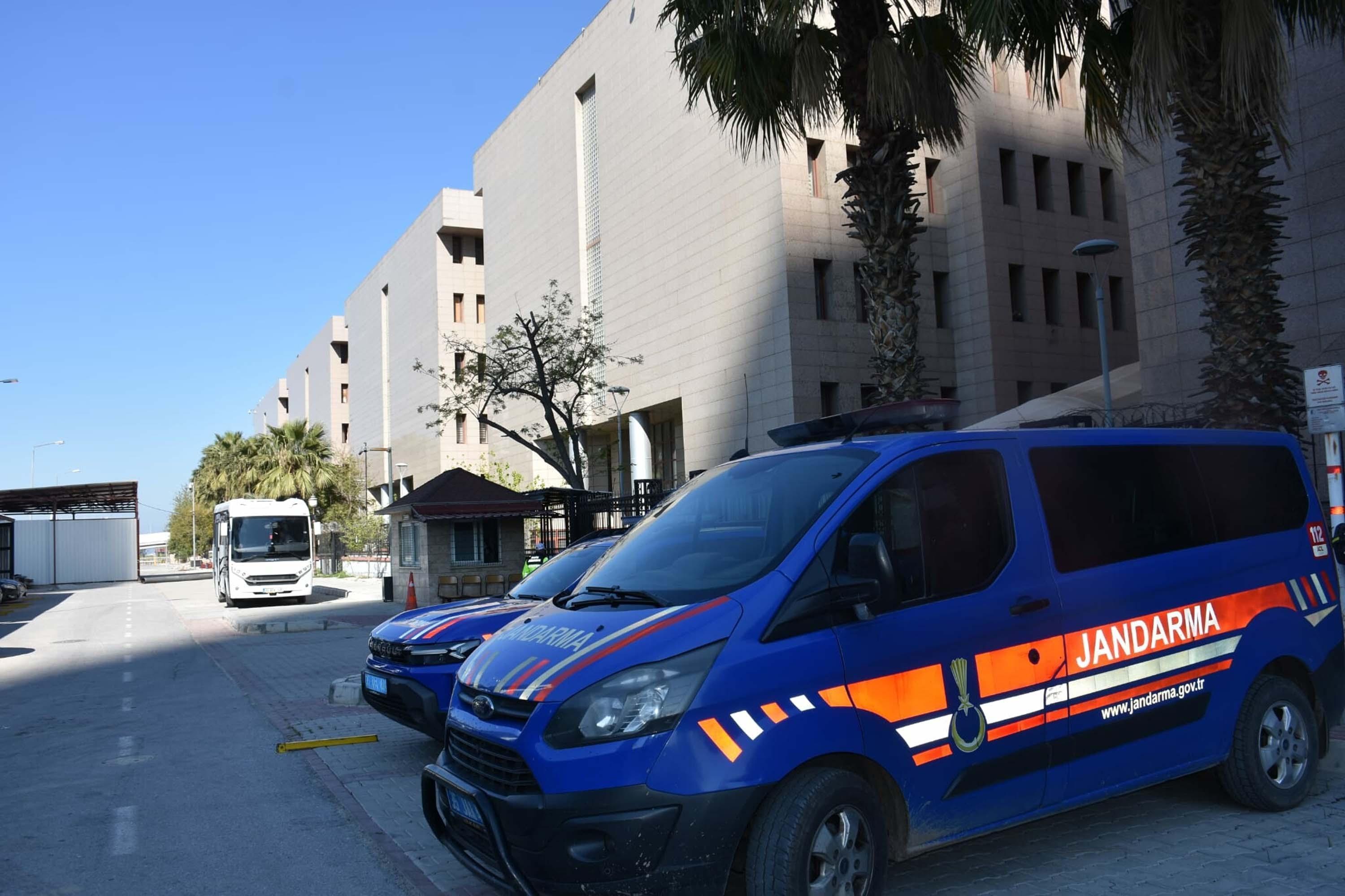 İzmir'deki 'kooperatif' soruşturması: Ümit Erkol ve 8 şüpheli hakkında tutuklama talebi
