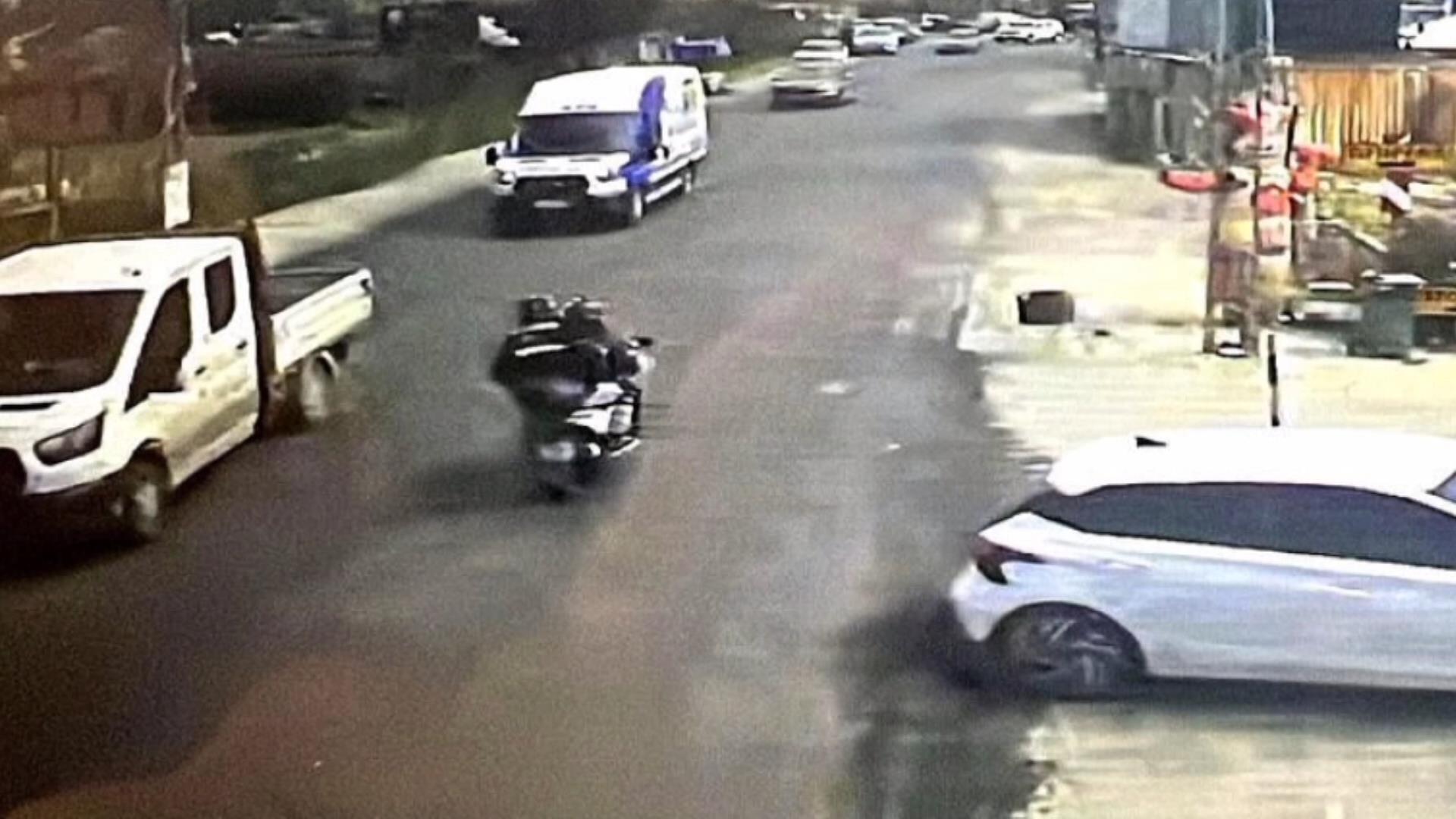 Çatalca’da yaşlı vatandaşı hedef aldılar! 'Polisim' diyerek 1.5 milyonluk ziynet eşyası çaldılar