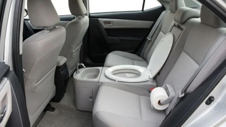 Arabanın içinde olur mu demeyin! Patenti alındı, tuvalet entegre ediliyor