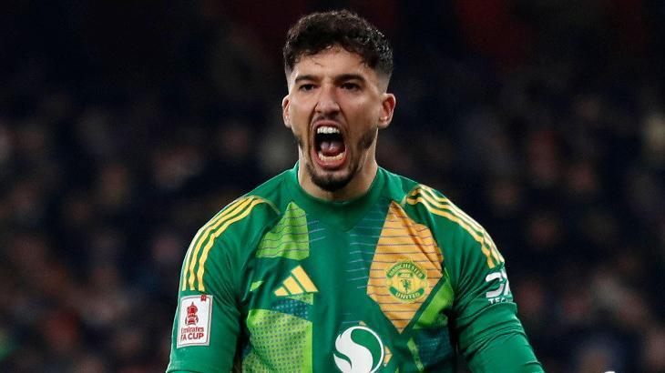 Süper Lig devinden Altay Bayındır sürprizi! Transfer için harekete geçtiler