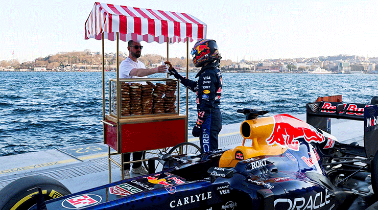 Yuki Tsunoda Formula 1'i tanıttı, herkesin sempatisini topladı!