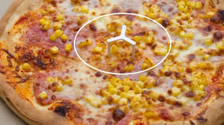 Pizza kutusundaki 'küçük sehpa' ne işe yarıyor? Krizi fırsata çeviren buluşun hikâyesi