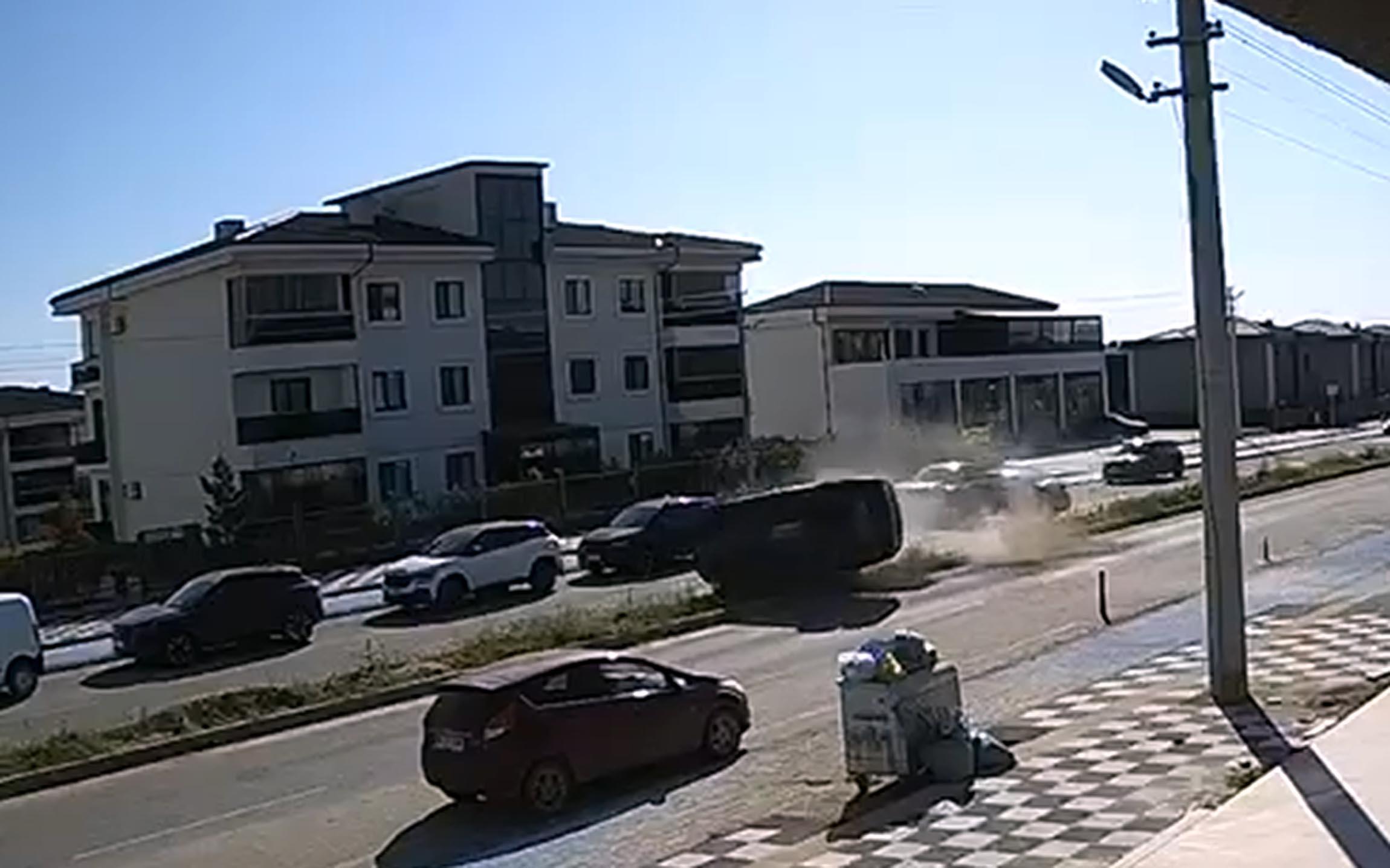 Çorlu’da korkutan kaza! Otomobil takla attı: 2'si çocuk, 5 yaralı