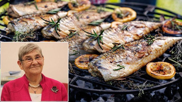 Canan Karatay balık kokusunu gideren baharatı açıkladı! 'Ocakta bekletin'