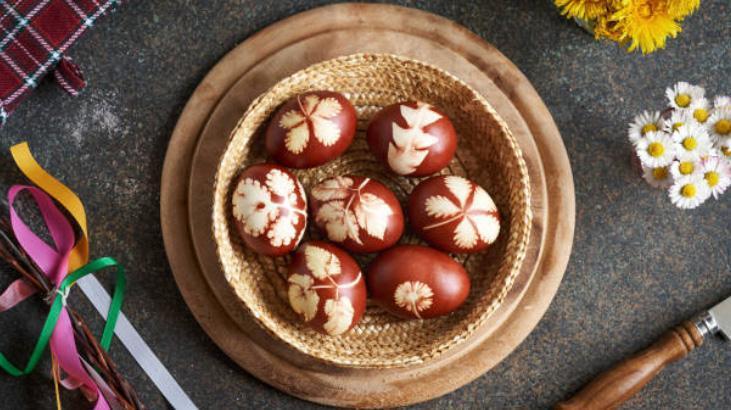Yumurtayı sevmeyen bile dayanamıyor! Her Nevruz yapılır: Soğan kabuğu yetiyor