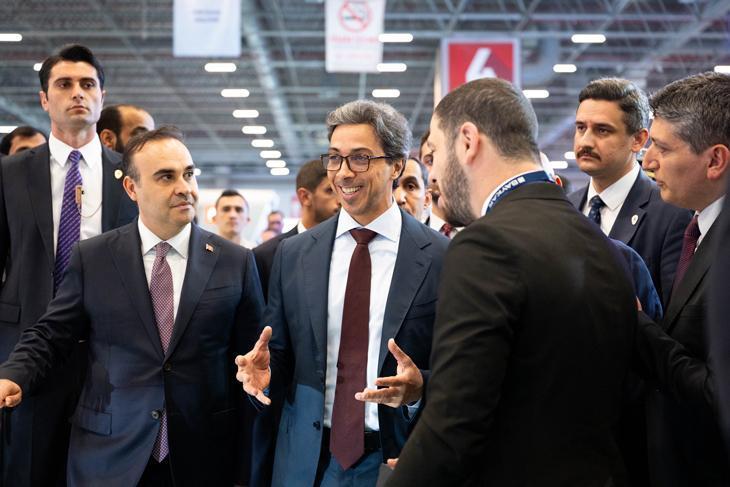 BAE Başkan Yardımcısı Nahyan'dan SAHA EXPO 2026 paylaşımı