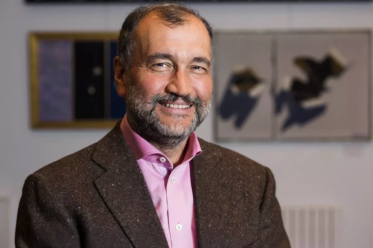 Murat Ülker'den Londra iddiasına yanıt: Anamın evinde oturuyorum