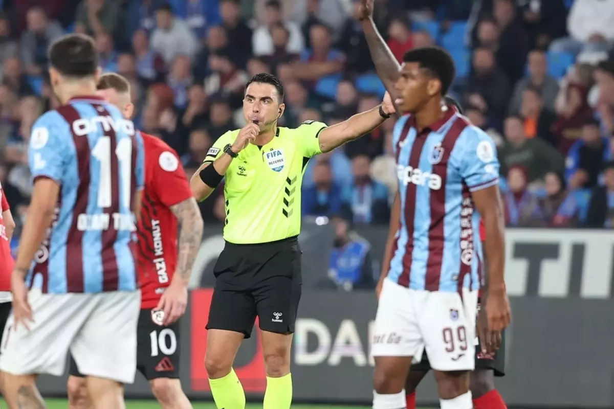 Hakemliği bitti mi? PFDK'dan Arda Kardeşler'e ceza