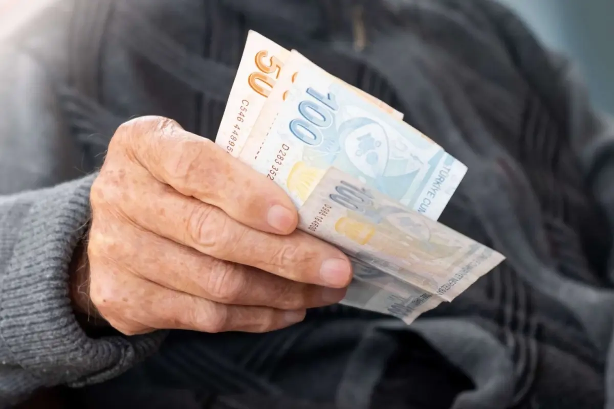 En düşük emekli maaşında rakam netleşti