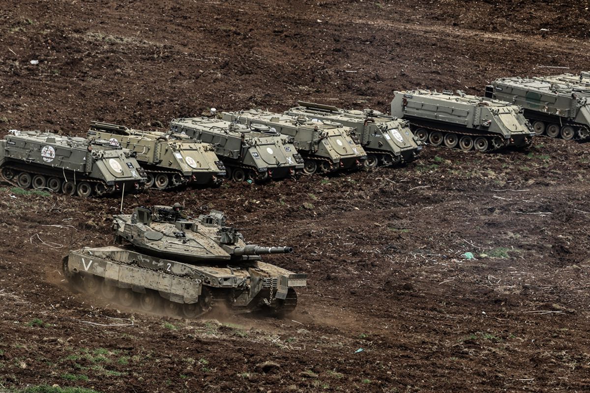 İsrail ordusu, Lübnan'ın güneyine kara harekatı başlattı