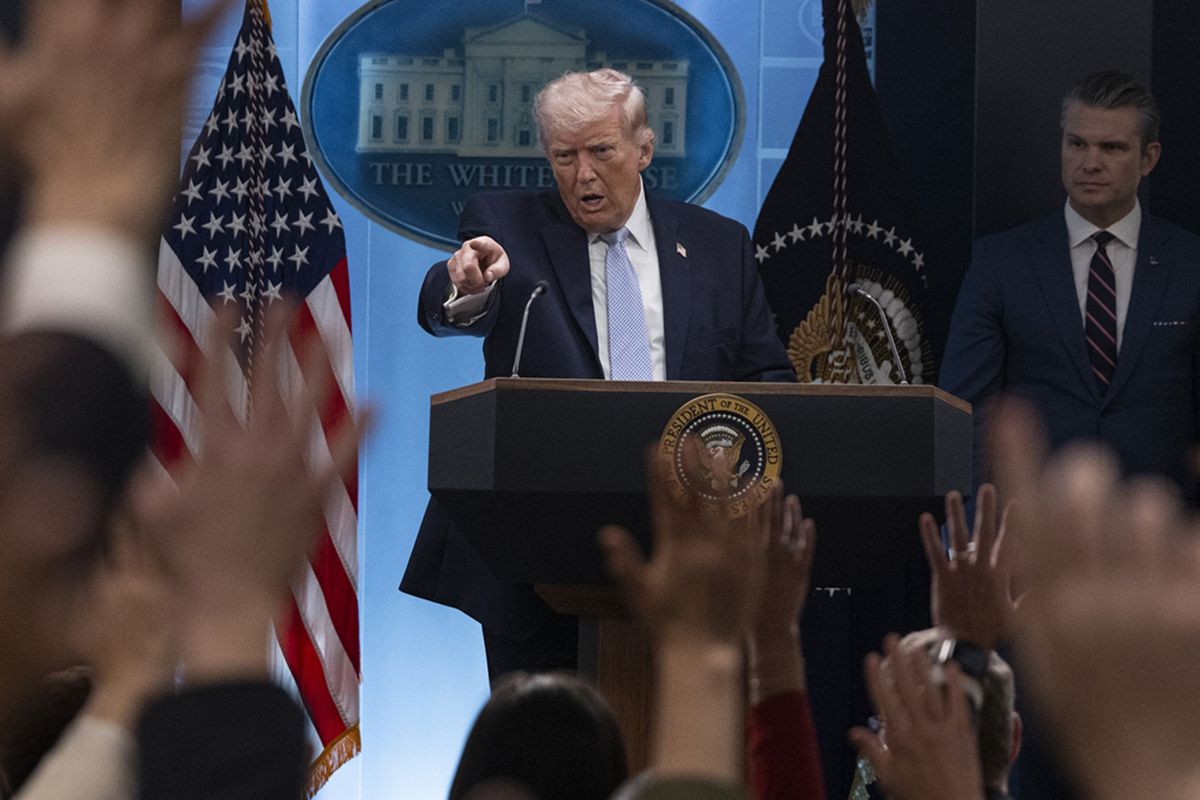 Trump bizzat duyurdu! İki ülke 34 yıl sonra görüşecek