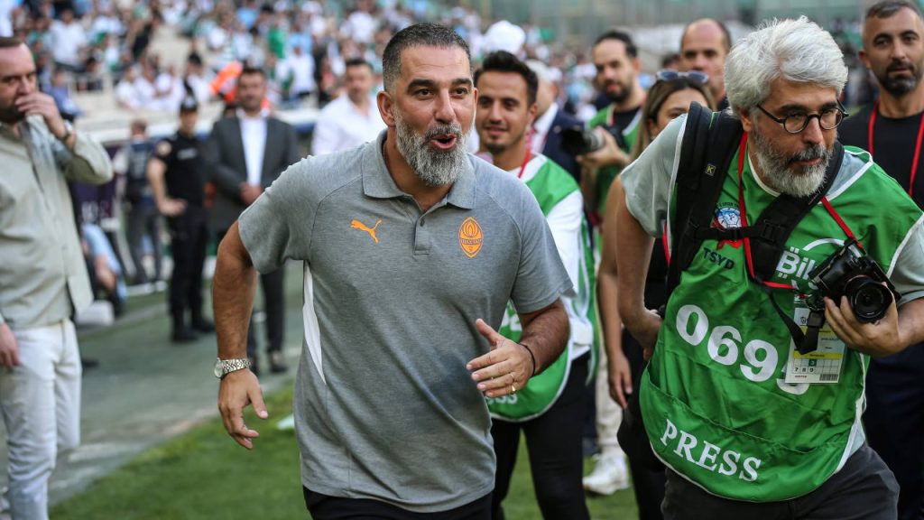 Arda Turan’dan Türkiye yanıtı: ‘Gelecekte ne olur bilinmez ama…’