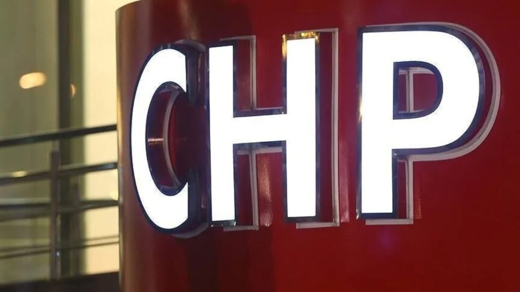 CHP’de vekil sayısı 44’e düştü