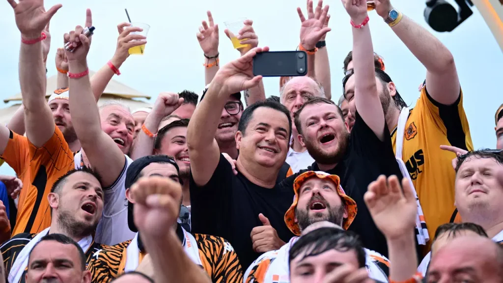 Hull City Başkanı Acun Ilıcalı’dan transfer açıklaması: ‘5 yılda 120 milyon sterlin harcadım’