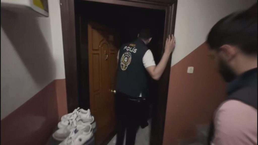 İstanbul’da yasa dışı bahis operasyonu! 69 şüpheli adliyede: 76,2 milyarlık ağ deşifre oldu