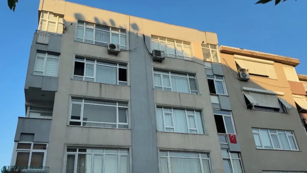 Şişli’de şüpheli ölüm: Hastaneden taburcu edilen kadın pencereden düştü