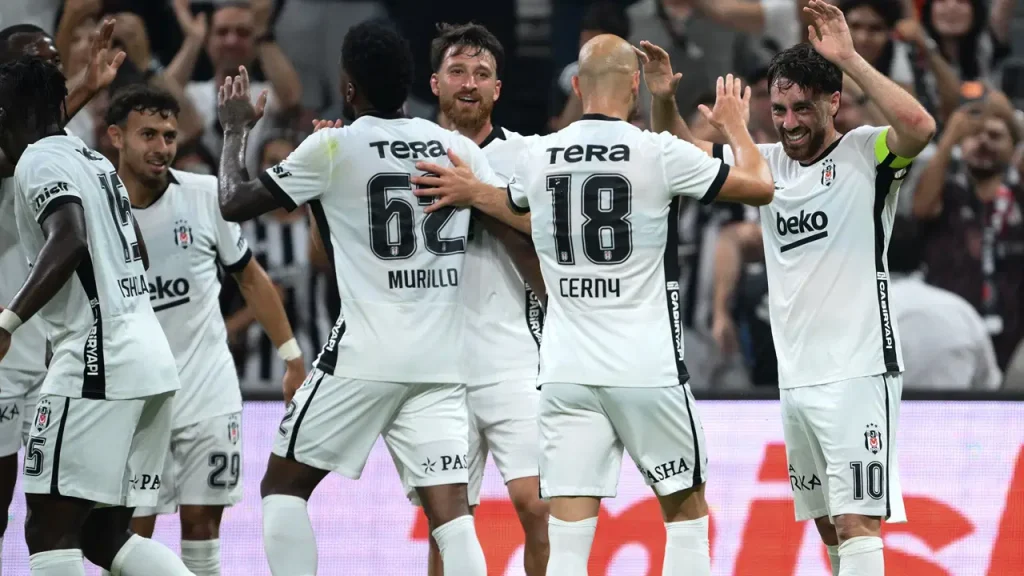 Spor yazarları Beşiktaş – Midtjylland maçını yorumladı: ‘Sezonun ilk maçları her zaman herkes için zordur’