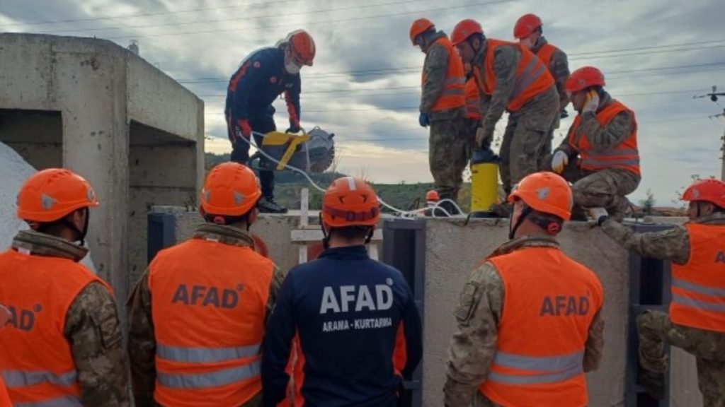Türkiye’nin arama kurtarma gücü büyüdü: Eğitimli personel sayısı 3 yılda 10 kat arttı