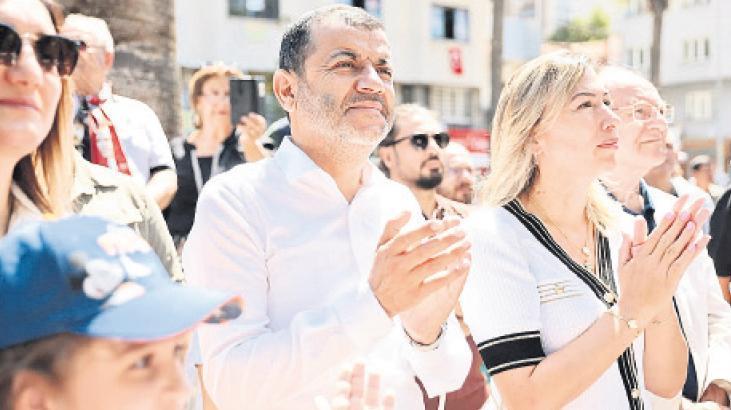 YENi Parti’ye başkan akını