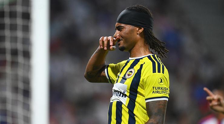 Fenerbahçe’de Archie Brown’dan taraftarlara teşekkür! ‘Bu zafer İstanbul için’