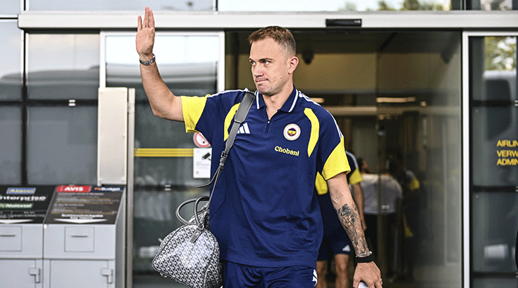 Fenerbahçe’de Mert Günok’un sakatlığı sonrası planlar altüst oldu! İşte kaçıracağı maçlar