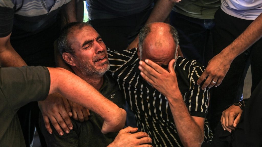 Gazze’de can kaybı 73 bin 454’e yükseldi