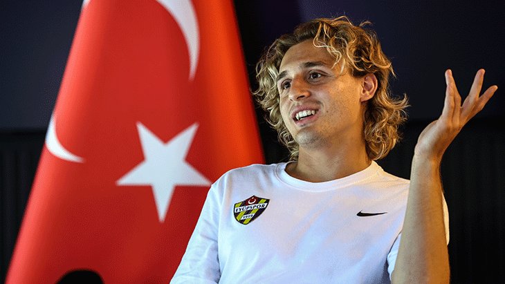 Hamza Akman: Fenerbahçe ve Beşiktaş’ta oynamak isterim