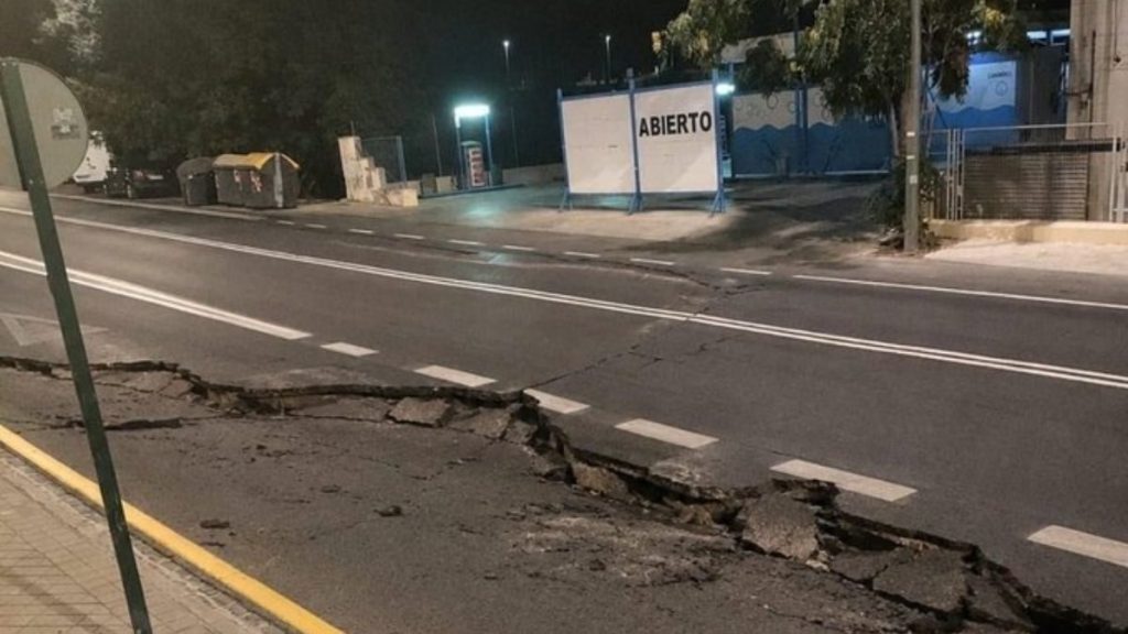 İspanya’da 5 büyüklüğünde deprem
